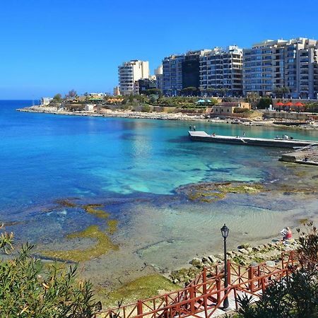 Apartment In Fort Cambridge With Pool Sliema Kültér fotó