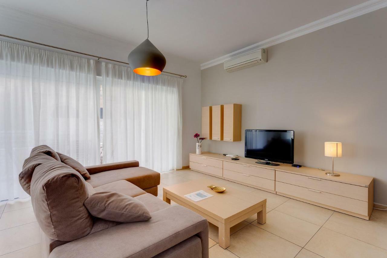 Apartment In Fort Cambridge With Pool Sliema Kültér fotó