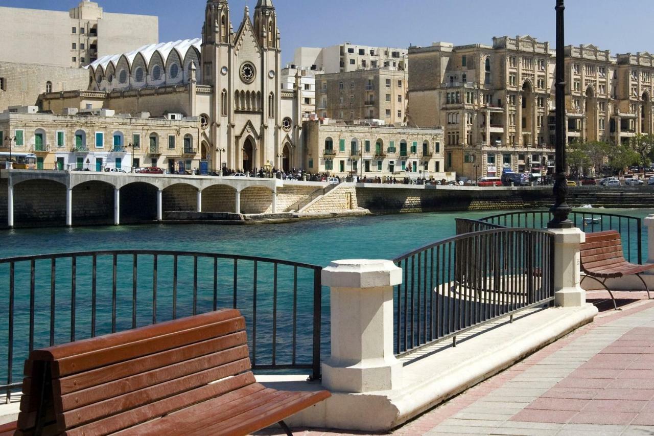 Apartment In Fort Cambridge With Pool Sliema Kültér fotó