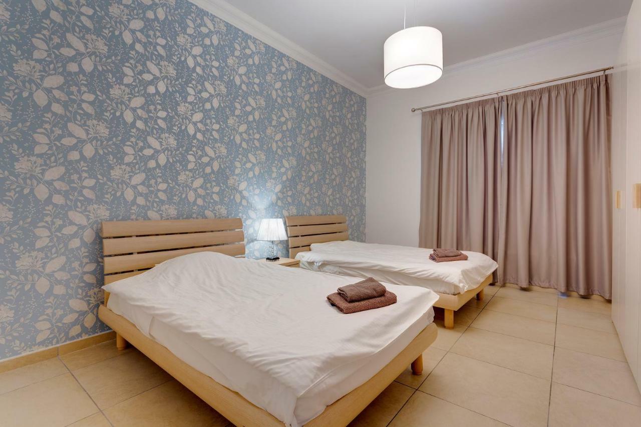 Apartment In Fort Cambridge With Pool Sliema Kültér fotó