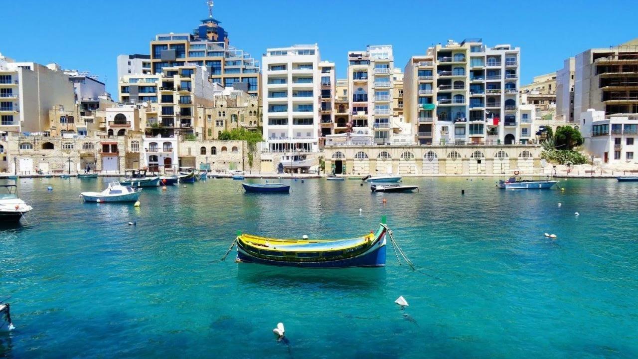 Apartment In Fort Cambridge With Pool Sliema Kültér fotó